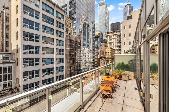 Building Photo - 111 Fulton St