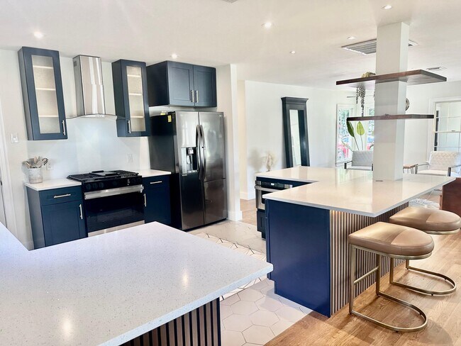 Foto del edificio - 4406 Airport Blvd