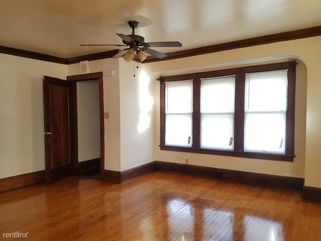 Foto del edificio - 2533 N Hubbard St