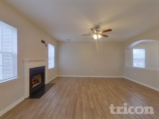 Building Photo - 1221 Jordans Pond Ln