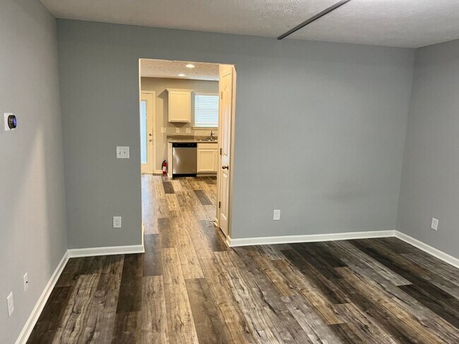 Foto del edificio - Centrally located townhome In Murfreesboro