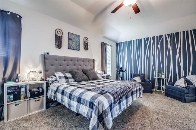 Foto del edificio - 14011 Wolftrap Ln