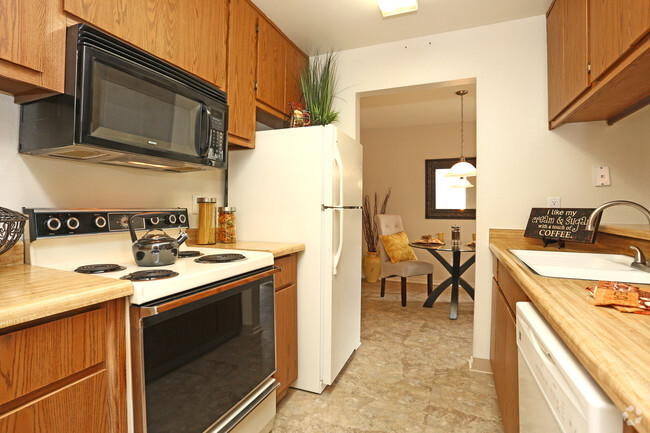 Kitchen - 2 Bedroom - Maroa Park Apartments