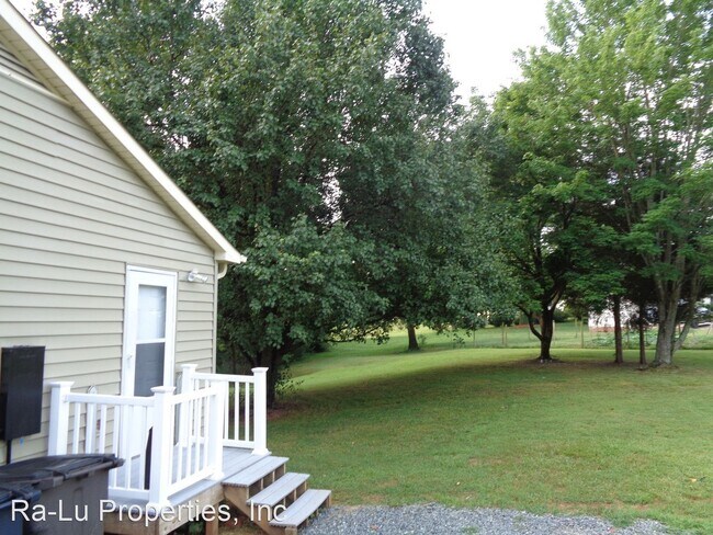 Foto del edificio - 2 br, 1 bath House - 150 Sycamore Circle