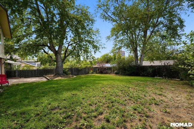 Building Photo - 4733 S Willow St