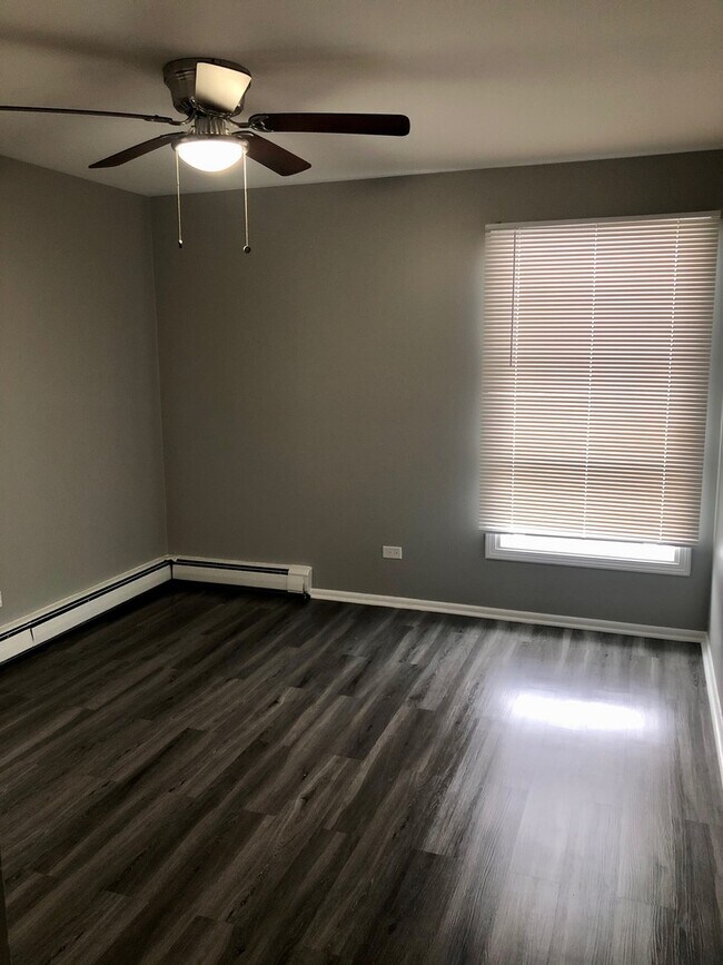 101 Sunset Dr Unit 1E4, Cary, IL 60013 Condo for Rent in Cary, IL