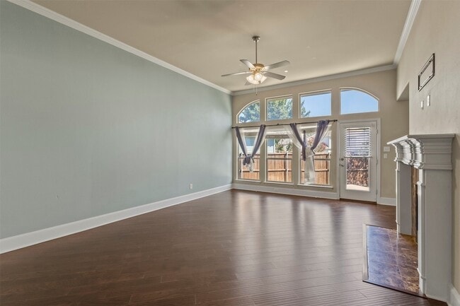 Building Photo - 2606 Kennedy Dr