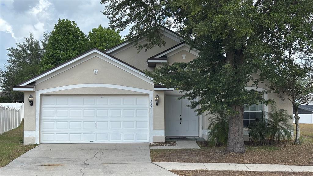 Foto principal - 252 Bramley Ct
