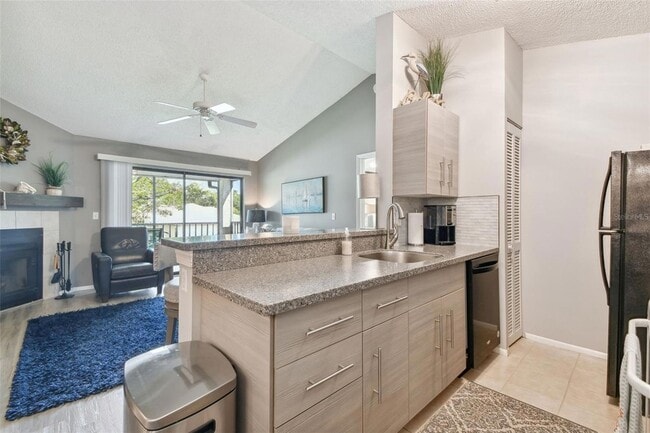 Building Photo - 2087 Hunters Glen Dr