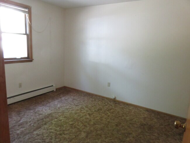 Building Photo - 1308 10th St N
