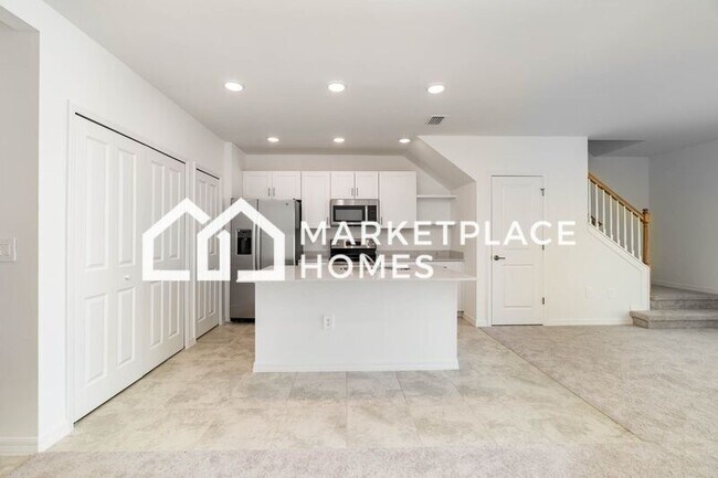 Building Photo - 9333 Cadence Ct