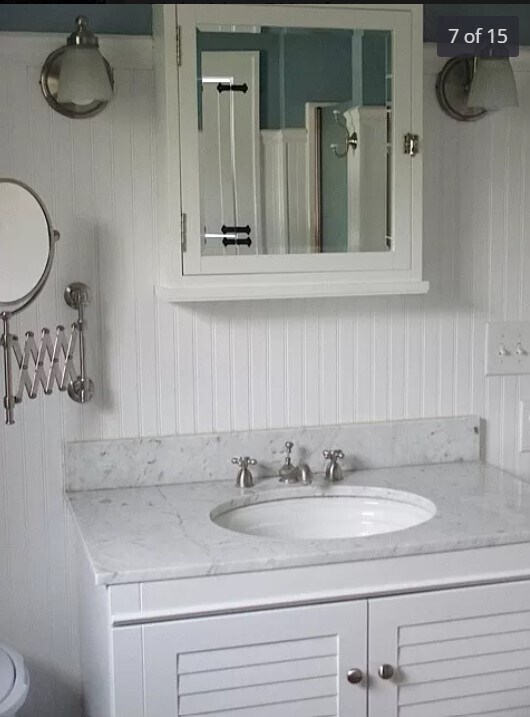 Bathroom - 16 N High St
