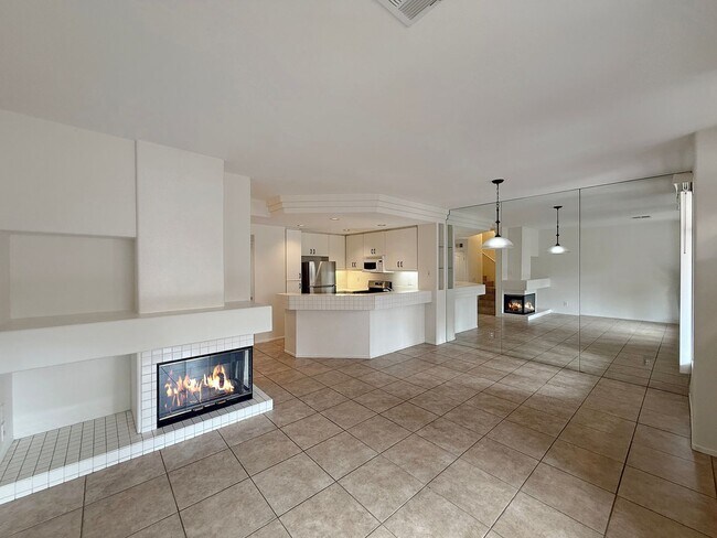 Building Photo - Beautiful 2B/2.5BA in The Elysian Complex!...