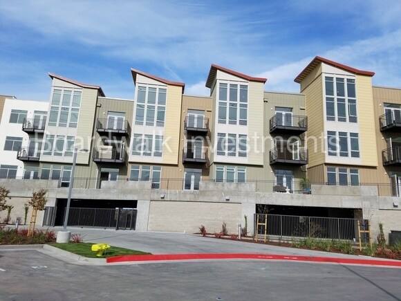 Building Photo - 400 Mariners Island Blvd