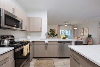 Building Photo - Cantera