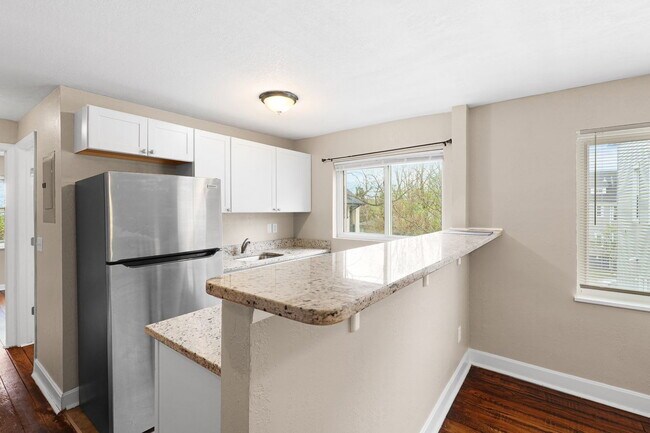 Building Photo - 1526 Blair Ave