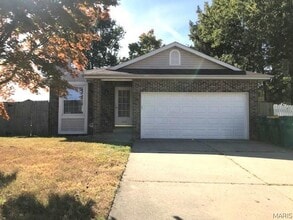 Building Photo - 1413 Royal Oak Ct