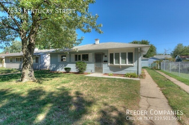 Building Photo - COMING SOON!!! 3 Bedroom / 1 Bathroom Home