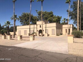 Building Photo - 13001 N 65th Dr