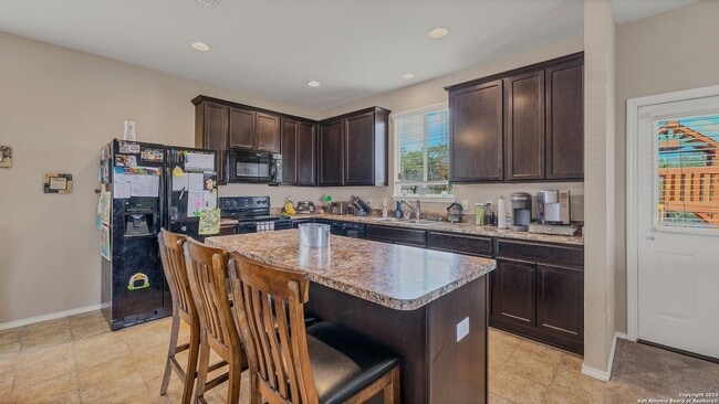 Building Photo - 24912 Remington Oaks
