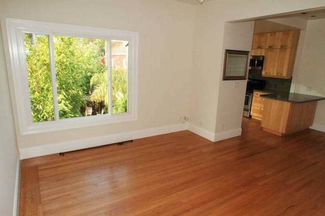Living Room - 1538 Treat Ave