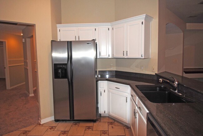 Building Photo - 3715 Harrogate Dr