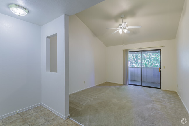 1HAB, 1BA - 755 ft² Plano A - Natomas Village Apartments