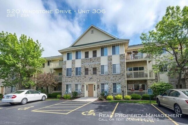 Foto del edificio - 2 bed 2 bath Condo!!!!! FREE MONTHS RENT!!!!
