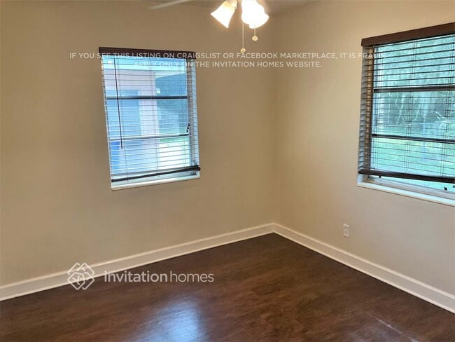 Foto del edificio - 1406 30th St W