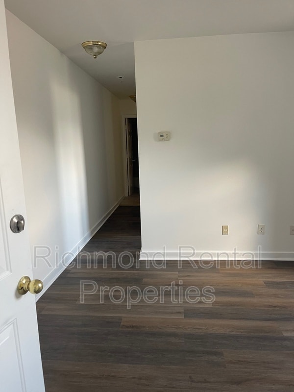 Photo - 2908 E Clay St Apartment