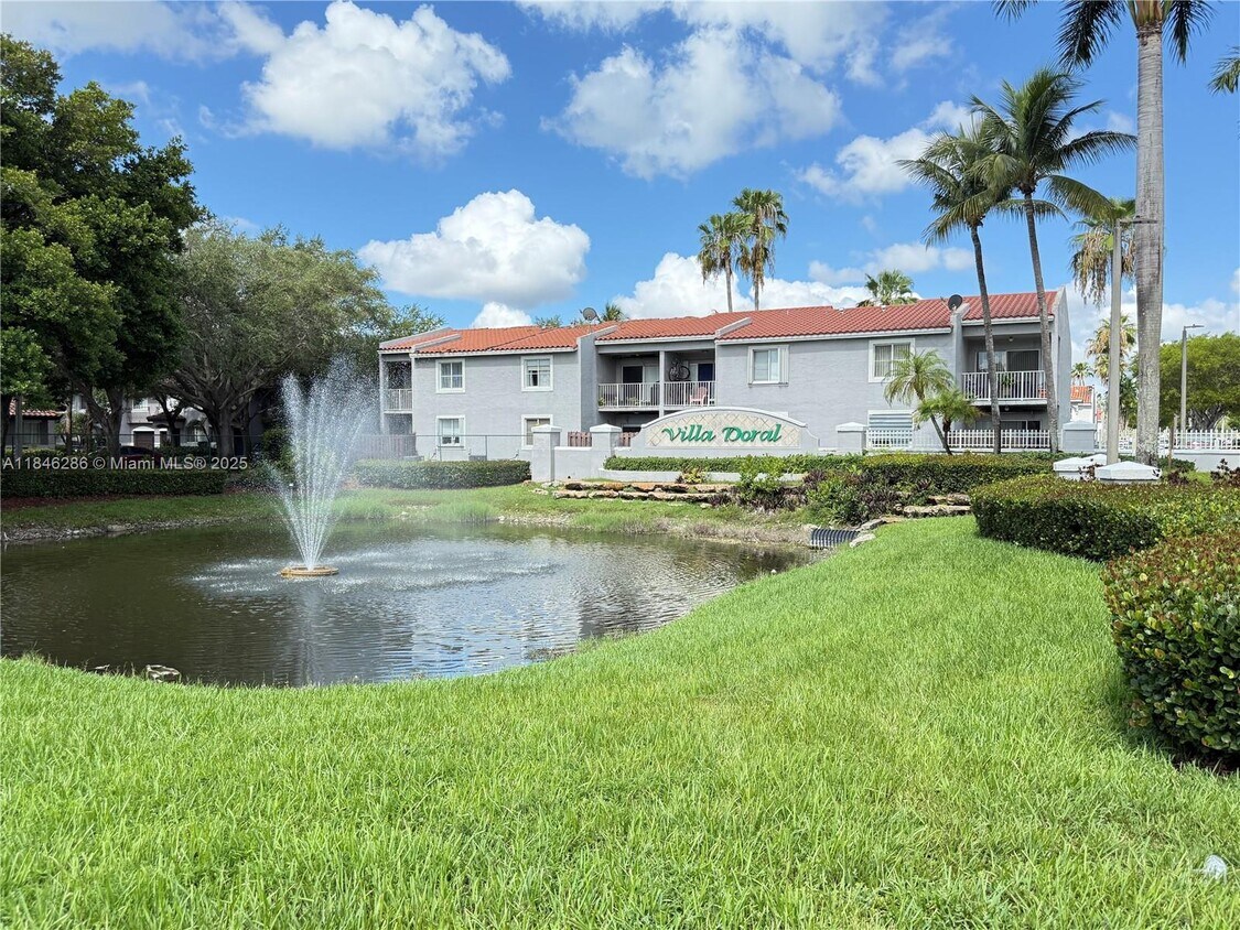 Primary Photo - 4764 NW 114th Ave