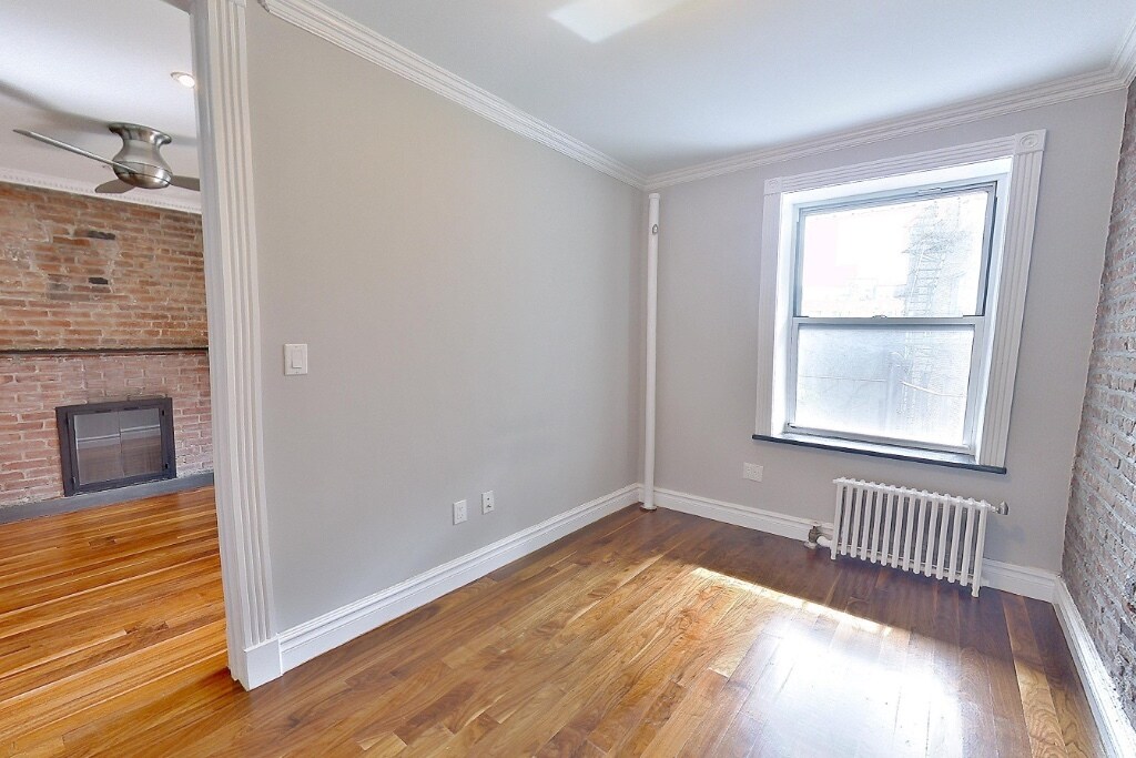 Foto del edificio - 564 Hudson St