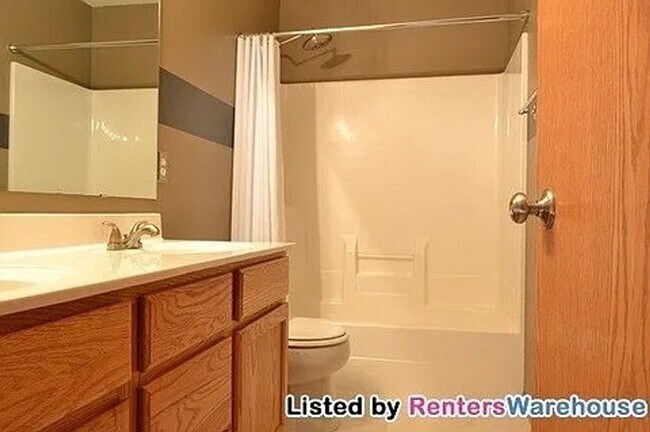 Foto del edificio - 7580 Derby Ln