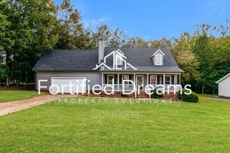 Building Photo - 814 N Greenbriar St