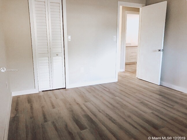 Building Photo - 8130 SW 83rd Pl
