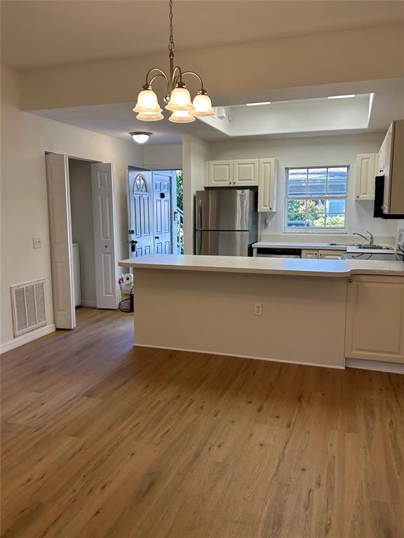 Foto del edificio - 4250 Players Pl