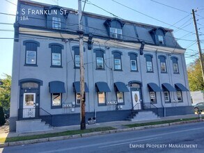 Building Photo - 384 S Franklin St