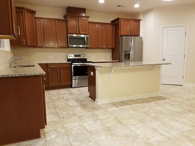 Foto del edificio - 1437 Salem Creek Dr
