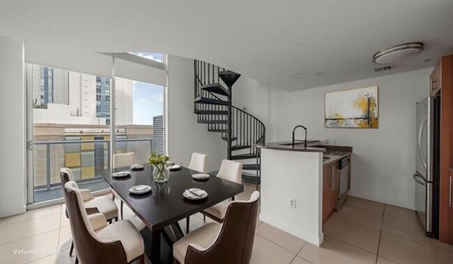 Photo - 300 S Biscayne Blvd Apartment