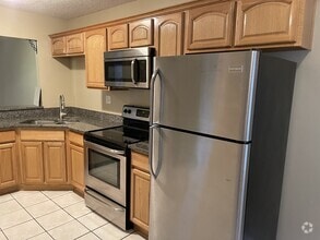 Building Photo - 7701 Baymeadows Cir W