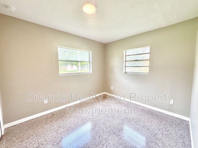 1513 Nieuport Ln, Orlando, FL 32805 House Rental in Orlando, FL