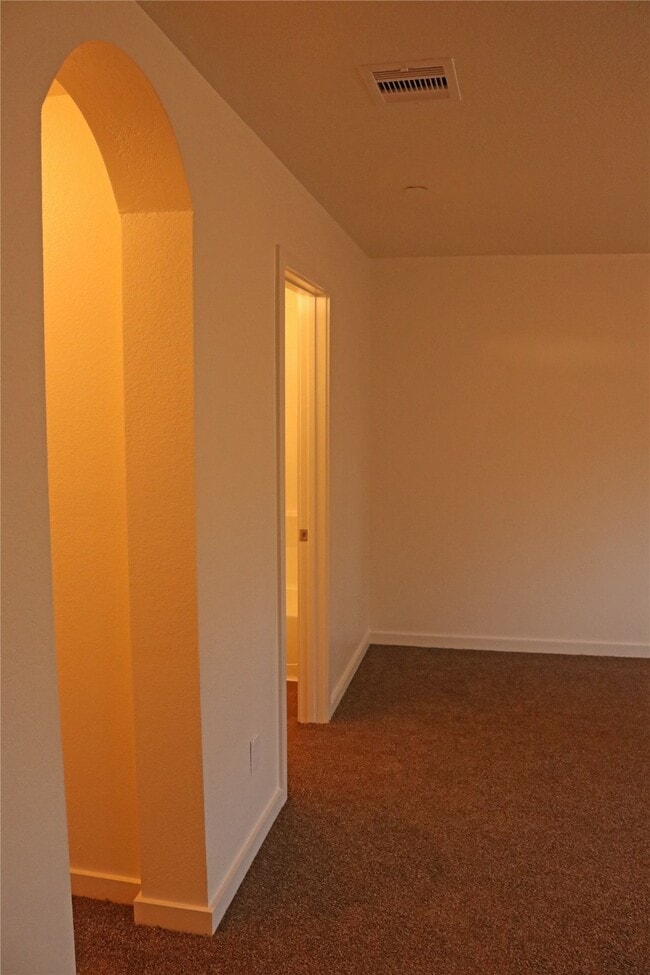 Foto del edificio - 10535 Mills Rd