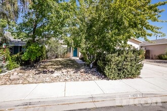 Building Photo - 9970 Brightridge Dr