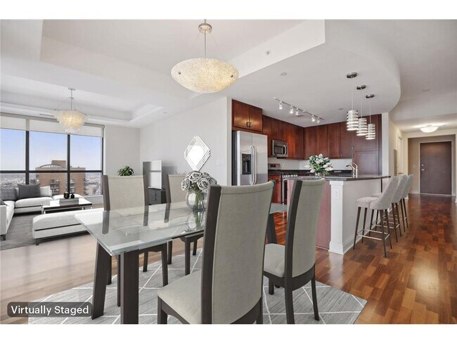 Foto del edificio - 100 3rd Ave S
