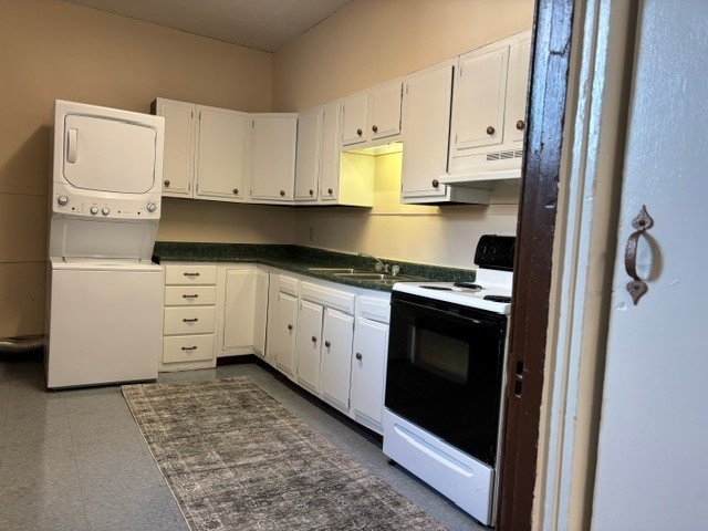 Kitchen - Unit 3 - 205 W Church St