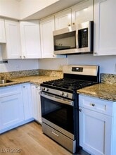 Building Photo - 4350 Caliente St