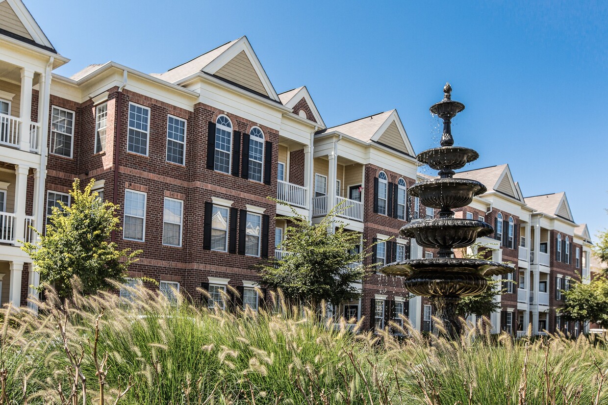 Primary Photo - Alexandria of Carmel Apartments