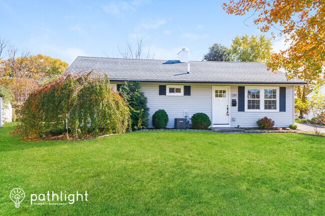 Foto del edificio - 330 Doone Place, Fairless Hills, PA, 19030