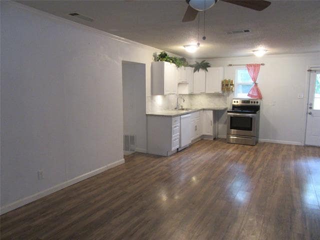 Foto del edificio - 502 Oak St