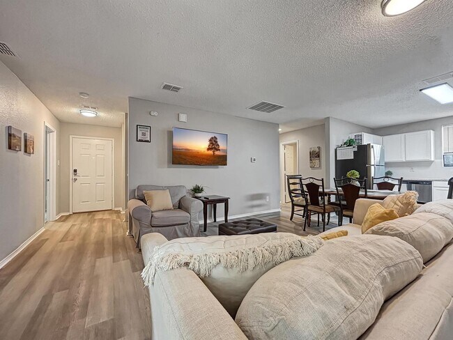 Building Photo - Lancaster Stunner with a Gorgeous Open Floor Plan and Elegant Finishes